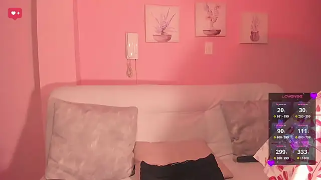 Evelyn Vega online show from December 2024 09:07:01 AM