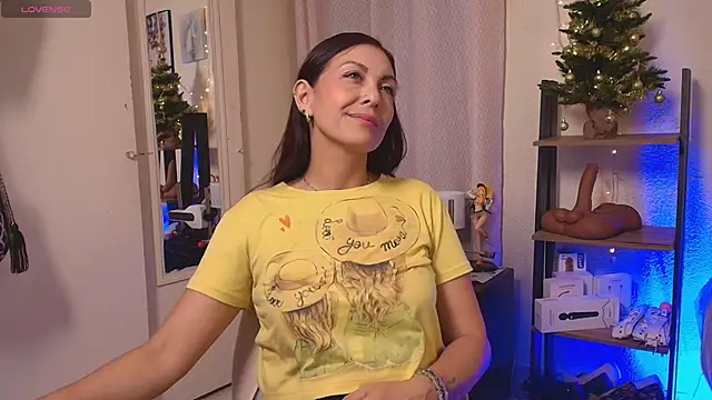 Swetisabella01 online show from December 2024 05:52:02 AM