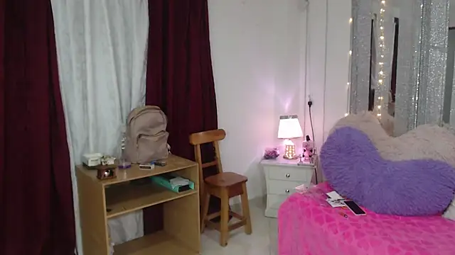 mijal queen online show from December 2024 05:23:02 AM