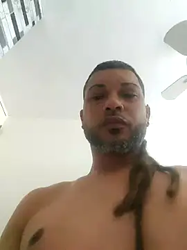 Snapshot of tropikboy chatting on October 2025 12:44:02 PM tropikboy online show from October 2025 12:44:02 PM