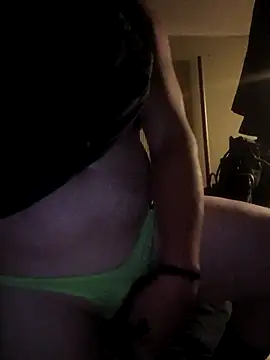 Snapshot of FUNINWV9 chatting on October 2025 11:38:01 PM FUNINWV9 online show from October 2025 11:38:01 PM