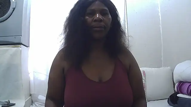 Snapshot of Delicioussexy chatting on November 2025 06:48:01 AM Delicioussexy online show from November 2025 06:48:01 AM