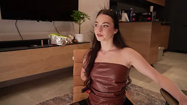 Snapshot of ibiddi chatting on September 2025 11:59:02 AM ibiddi online show from September 2025 11:59:02 AM