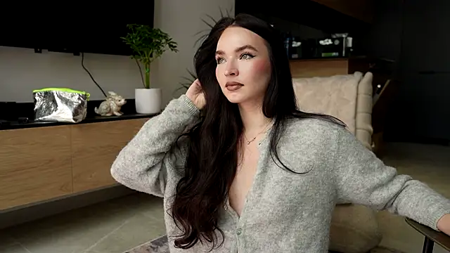 Snapshot of ibiddi chatting on October 2025 09:06:02 AM ibiddi online show from October 2025 09:06:02 AM