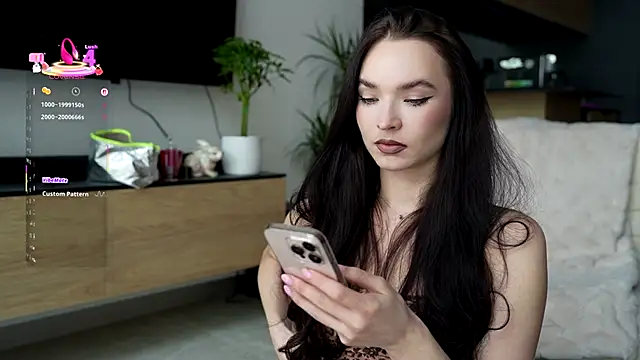 Snapshot of ibiddi chatting on October 2025 09:39:01 AM ibiddi online show from October 2025 09:39:01 AM