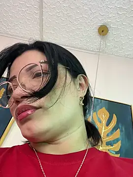 Snapshot of valerie_lya chatting on November 2025 07:59:02 PM valerie lya online show from November 2025 07:59:02 PM