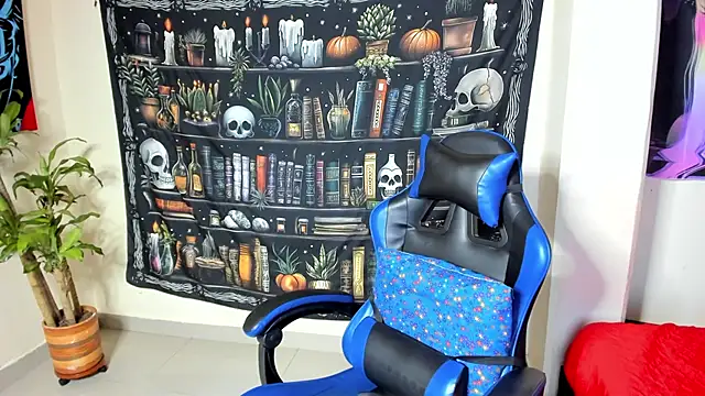 Snapshot of sally10_35 chatting on October 2025 10:31:01 PM sally10 35 online show from October 2025 10:31:01 PM