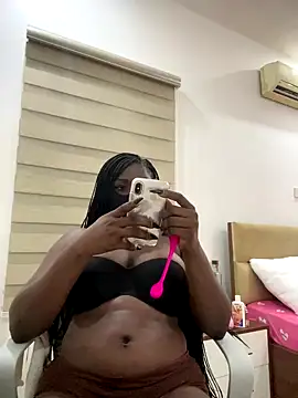 Sweetbootty online show from October 2025 07:31:01 PM