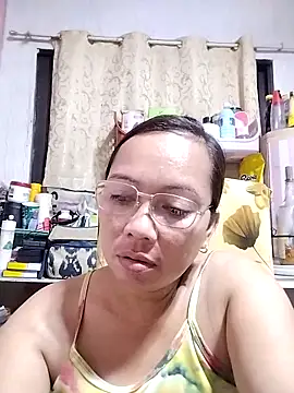asianwet4u online show from February 2025 01:28:01 PM