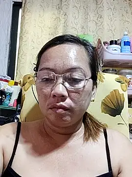 asianwet4u online show from February 2025 01:16:02 AM