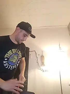 Codymc89 online show from October 2025 01:46:01 AM