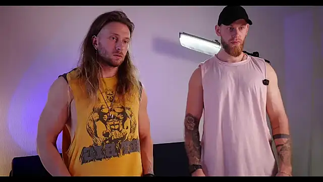 Snapshot of Xxx_______Xxx chatting on October 2025 12:59:02 PM Xxx Xxx online show from October 2025 12:59:02 PM