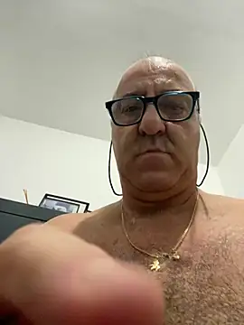 ANONIMO7735 online show from September 2025 09:25:01 PM