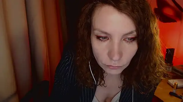 JohansonKatie online show from January 2025 03:59:01 AM