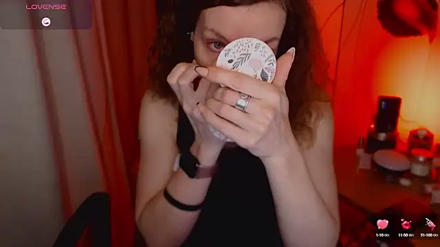 JohansonKatie online show from February 2025 01:11:01 AM