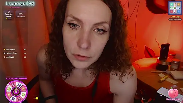 JohansonKatie online show from February 2025 10:20:02 PM