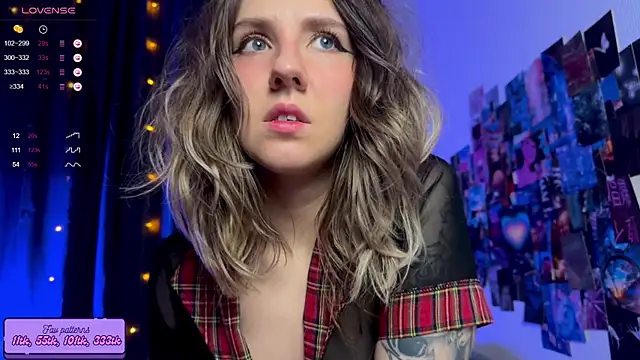 Snapshot of HotaruTomo chatting on October 2025 03:58:01 AM HotaruTomo online show from October 2025 03:58:01 AM