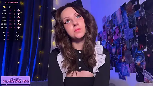 Snapshot of HotaruTomo chatting on November 2025 11:48:01 PM HotaruTomo online show from November 2025 11:48:01 PM