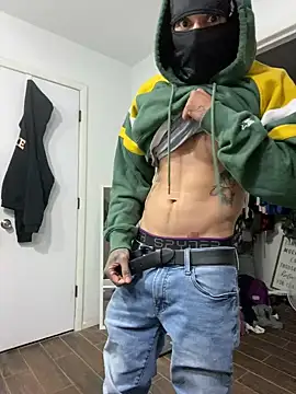 Prettyboiflaco online show from December 2024 01:36:01 AM