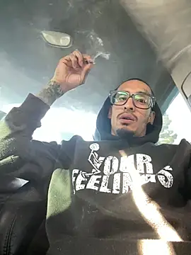 Prettyboiflaco online show from January 2025 03:39:02 PM
