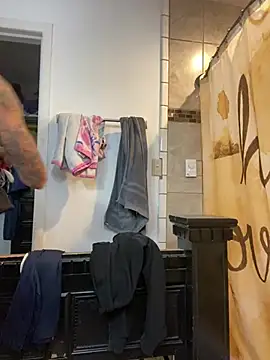 Prettyboiflaco online show from February 2025 09:11:01 AM