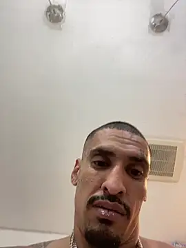Prettyboiflaco online show from February 2025 11:17:02 AM