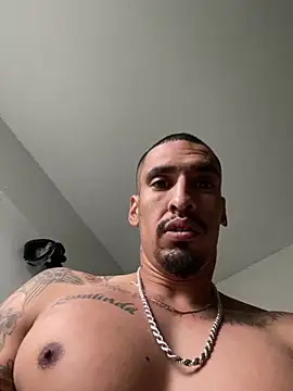 Prettyboiflaco online show from March 2025 02:01:02 PM