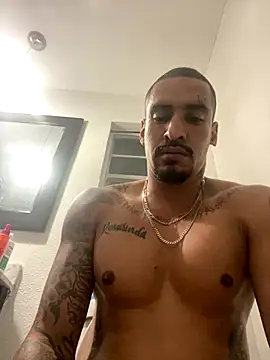 Prettyboiflaco online show from September 2025 02:24:02 AM