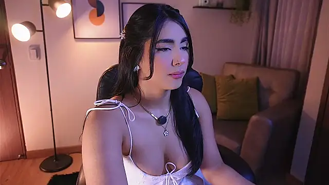 Snapshot of Isabella_dior chatting on November 2025 09:35:01 PM Isabella dior online show from November 2025 09:35:01 PM