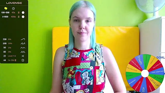 Snapshot of Ultra_Meow chatting on October 2025 09:46:02 AM Ultra Meow online show from October 2025 09:46:02 AM