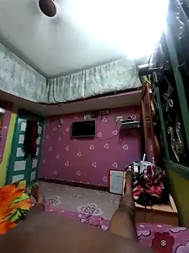 tz143143 online show from September 2025 06:00:01 PM