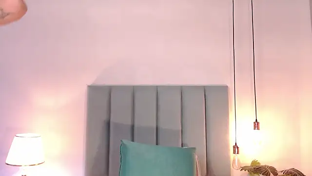 JupiteFox online show from January 2025 11:48:01 AM