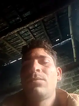 Snapshot of SunnyleoneBG chatting on December 2024 02:33:02 AM SunnyleoneBG online show from December 2024 02:33:02 AM