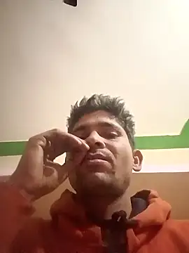 Snapshot of SunnyleoneBG chatting on December 2024 01:49:01 AM SunnyleoneBG online show from December 2024 01:49:01 AM