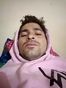 Snapshot of SunnyleoneBG chatting on December 2024 01:15:02 AM SunnyleoneBG online show from December 2024 01:15:02 AM