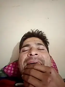 Snapshot of SunnyleoneBG chatting on December 2024 08:04:02 AM SunnyleoneBG online show from December 2024 08:04:02 AM