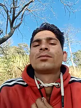 Snapshot of SunnyleoneBG chatting on January 2025 09:05:01 AM SunnyleoneBG online show from January 2025 09:05:01 AM