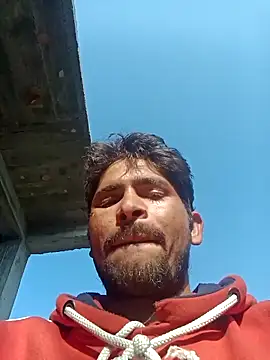 Snapshot of SunnyleoneBG chatting on January 2025 04:37:02 AM SunnyleoneBG online show from January 2025 04:37:02 AM