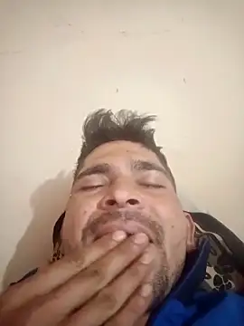 Snapshot of SunnyleoneBG chatting on February 2025 02:39:02 AM SunnyleoneBG online show from February 2025 02:39:02 AM