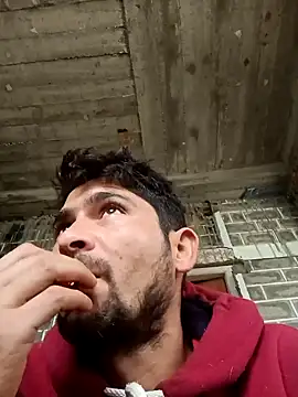 Snapshot of SunnyleoneBG chatting on March 2025 03:52:02 AM SunnyleoneBG online show from March 2025 03:52:02 AM