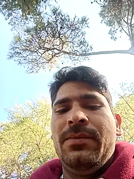 Snapshot of SunnyleoneBG chatting on March 2025 04:20:02 AM SunnyleoneBG online show from March 2025 04:20:02 AM