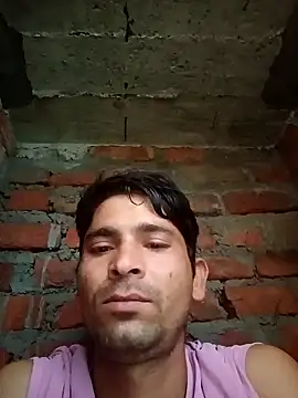 Snapshot of SunnyleoneBG chatting on September 2025 01:20:01 AM SunnyleoneBG online show from September 2025 01:20:01 AM