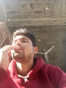 Snapshot of SunnyleoneBG chatting on November 2025 03:53:02 AM SunnyleoneBG online show from November 2025 03:53:02 AM