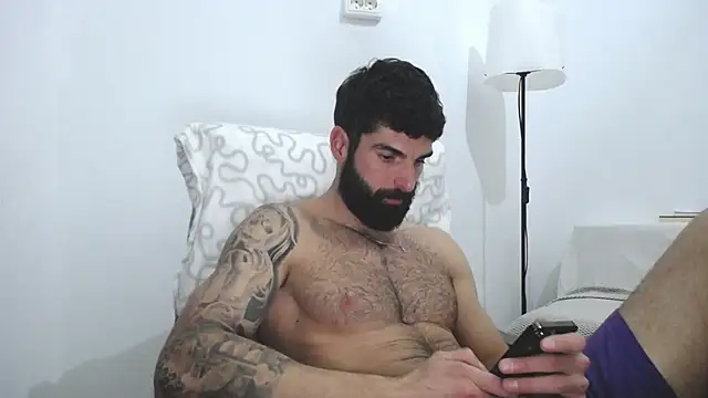 Verycutex online show from February 2025 04:03:01 PM