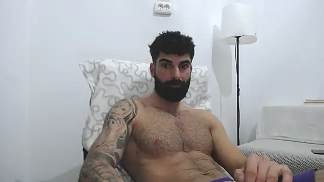 Verycutex online show from February 2025 04:36:02 PM