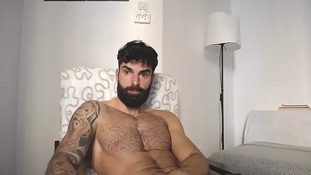 Verycutex online show from March 2025 12:19:02 PM