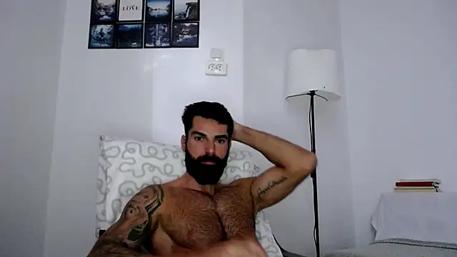 Verycutex online show from October 2025 06:59:01 AM