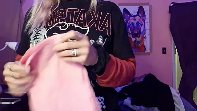 AsiaGoesPro online show from October 2025 04:24:02 AM