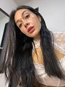 LaanaCooper online show from March 2025 01:24:01 PM