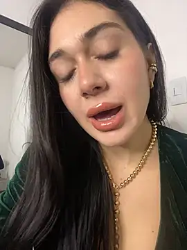 LaanaCooper online show from March 2025 02:01:01 PM